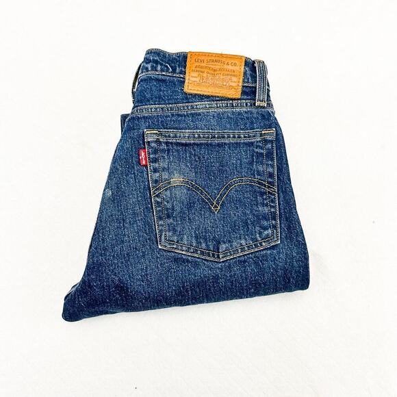 Levi's Wedgie Straight Raw Hem Button-Fly Denim Jeans Size 26 - Picture 1 of 9